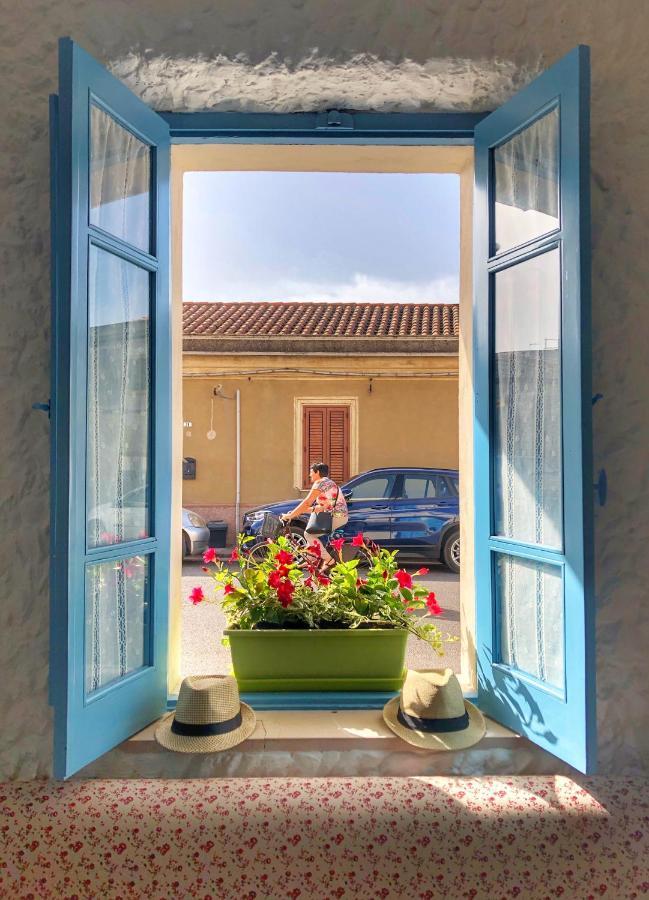 Bnb Le Janas Càbras Buitenkant foto