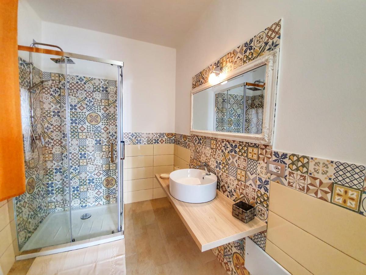 Bnb Le Janas Càbras Buitenkant foto