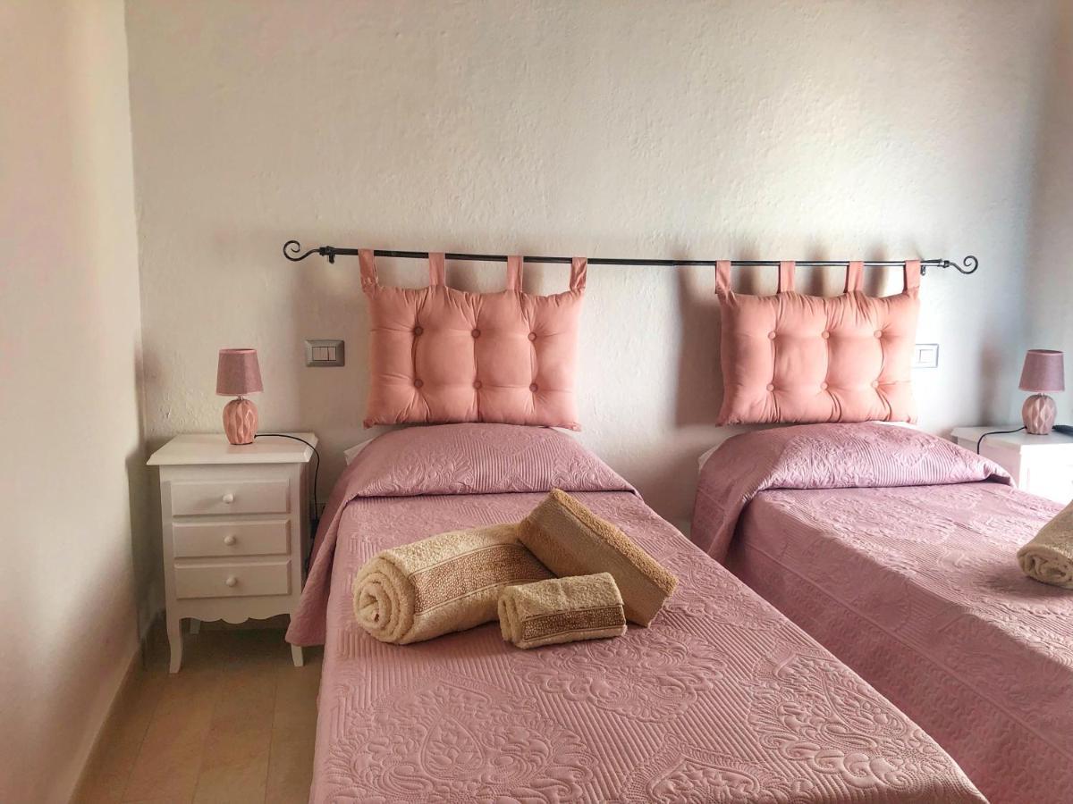 Bnb Le Janas Càbras Buitenkant foto