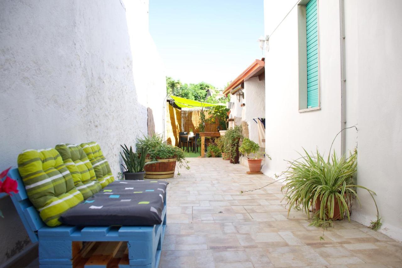 Bnb Le Janas Càbras Buitenkant foto